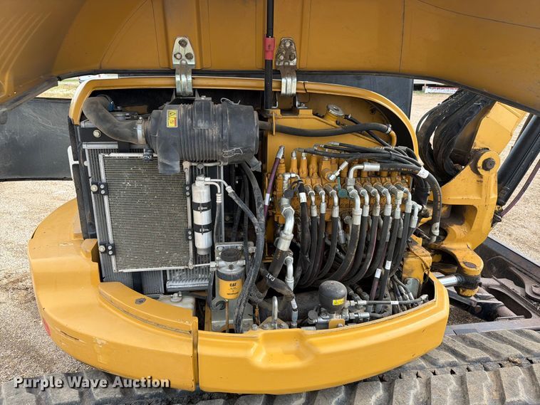 image for item ER1819 2012 Caterpillar 305.5E CR mini excavator
