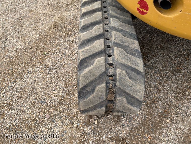 image for item ER1819 2012 Caterpillar 305.5E CR mini excavator