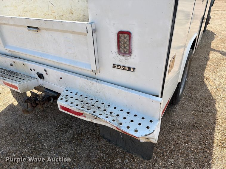 image for item ER1821 2020 Ford F450 Super Duty Crew Cab utility / service truck