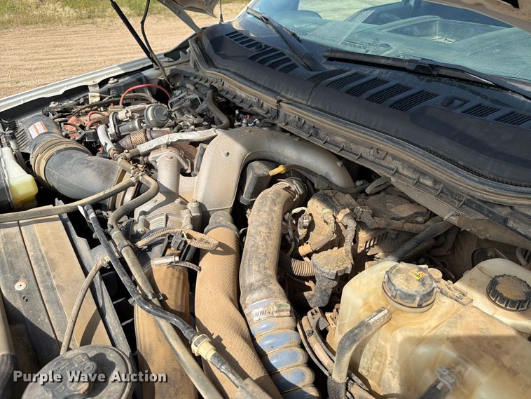 image for item ER1821 2020 Ford F450 Super Duty Crew Cab utility / service truck