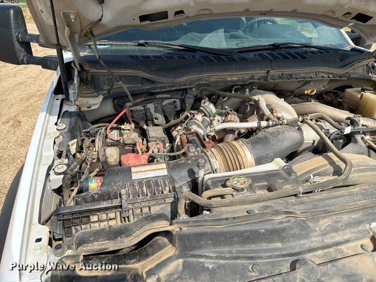 image for item ER1821 2020 Ford F450 Super Duty Crew Cab utility / service truck
