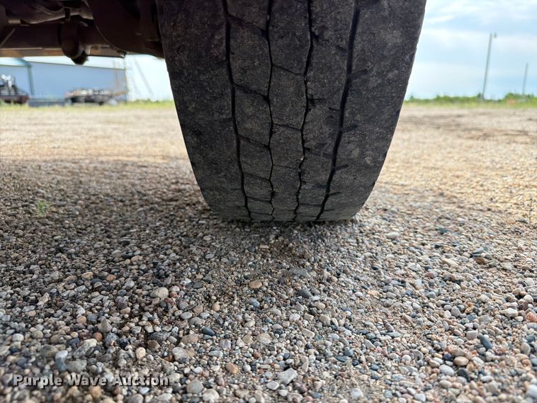 image for item ER1821 2020 Ford F450 Super Duty Crew Cab utility / service truck