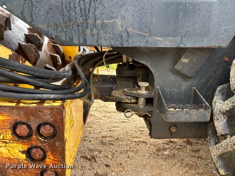 image for item ER3058 HyPac C812C single drum padfoot vibratory roller compactor