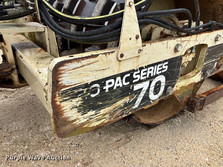 image for item ER3059 2002 Ingersoll Rand SD-70F Pro Pac single drum padfoot vibratory roller compactor