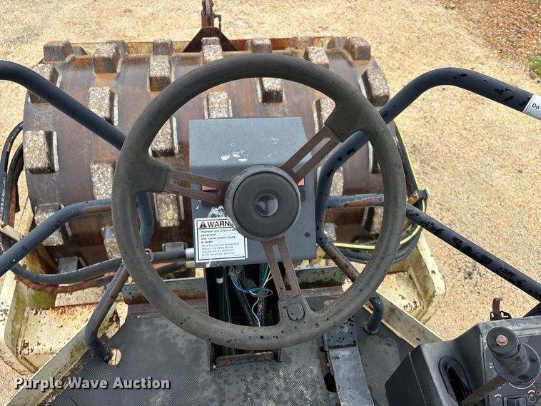 image for item ER3059 2002 Ingersoll Rand SD-70F Pro Pac single drum padfoot vibratory roller compactor