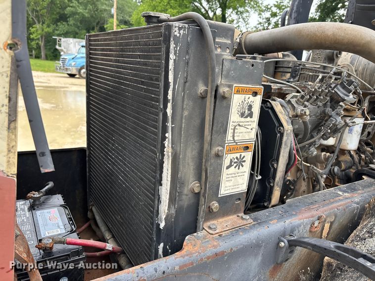 image for item ER3059 2002 Ingersoll Rand SD-70F Pro Pac single drum padfoot vibratory roller compactor