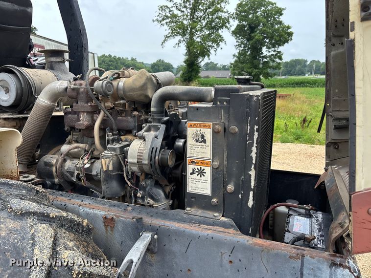image for item ER3059 2002 Ingersoll Rand SD-70F Pro Pac single drum padfoot vibratory roller compactor