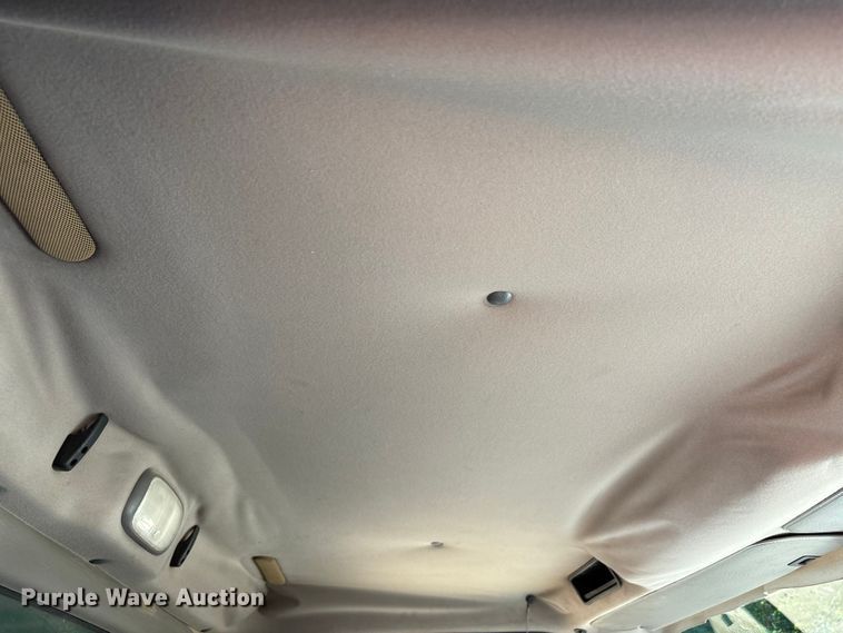 image for item ER3062 2005 Freightliner Business Class M2 dump truck