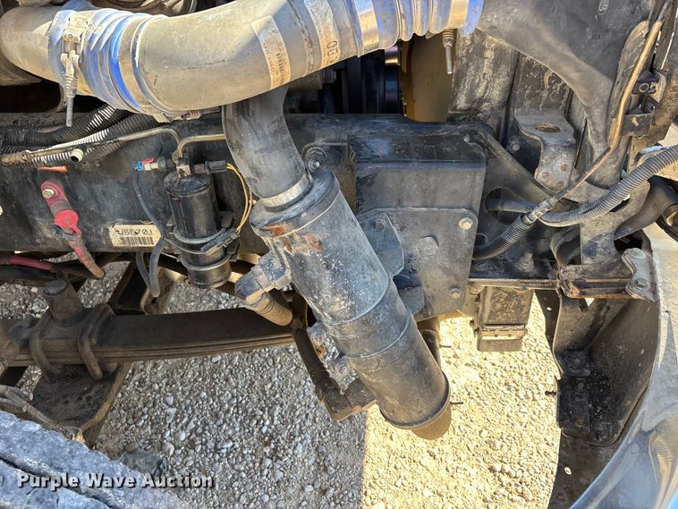 image for item ER3062 2005 Freightliner Business Class M2 dump truck