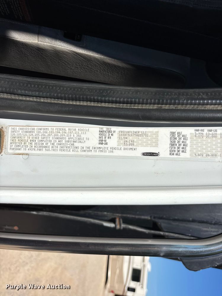 image for item ER3062 2005 Freightliner Business Class M2 dump truck