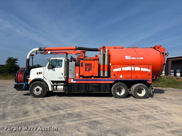 image for item ER3072 2007 Sterling L7500 hydrovac truck