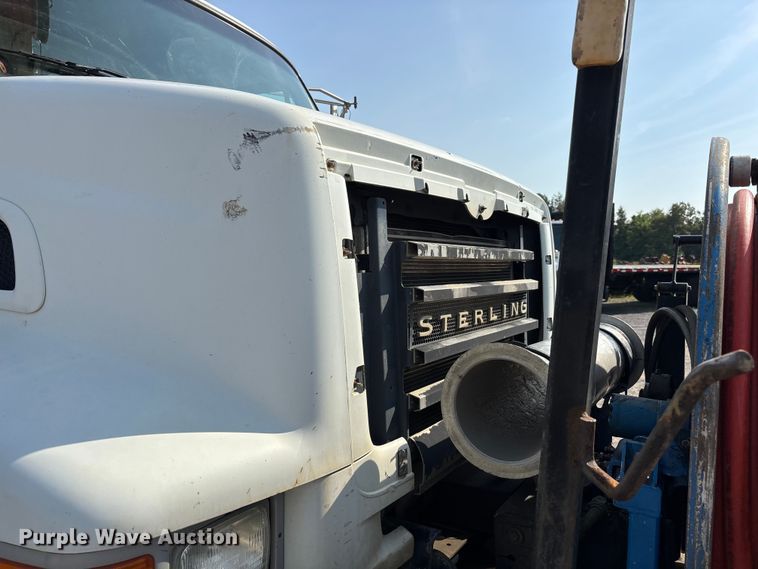 image for item ER3072 2007 Sterling L7500 hydrovac truck