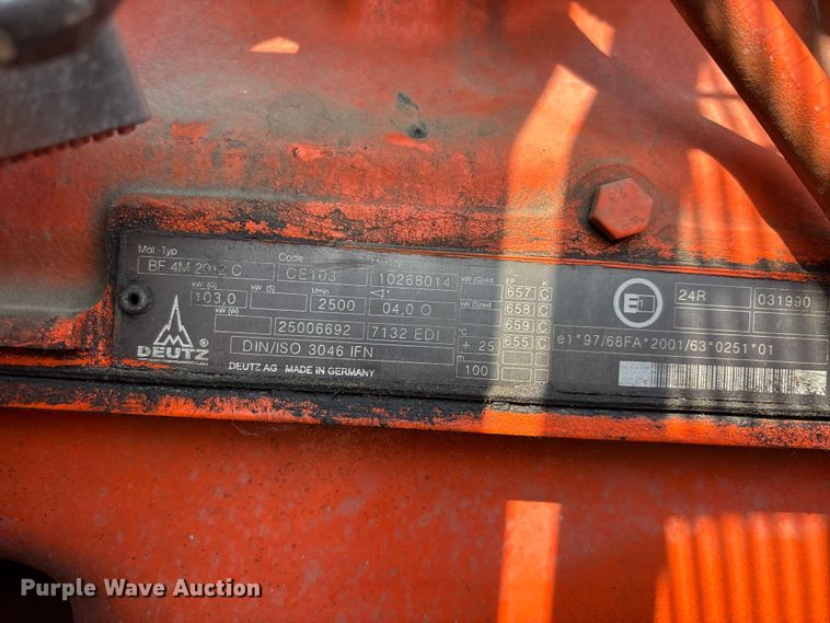 image for item ER3072 2007 Sterling L7500 hydrovac truck