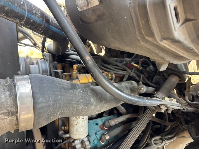 image for item ER3072 2007 Sterling L7500 hydrovac truck