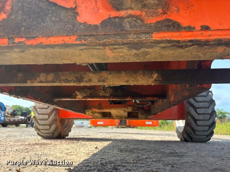 image for item ER3073 2012 JLG 600AJ boom lift