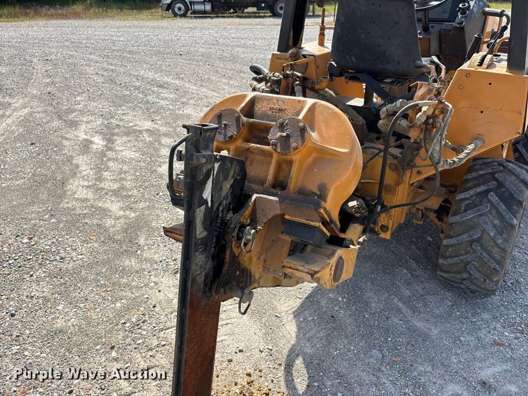 image for item ER3076 1995 Case 460 cable plow
