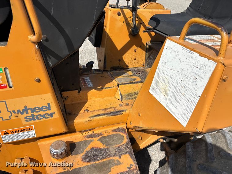image for item ER3076 1995 Case 460 cable plow