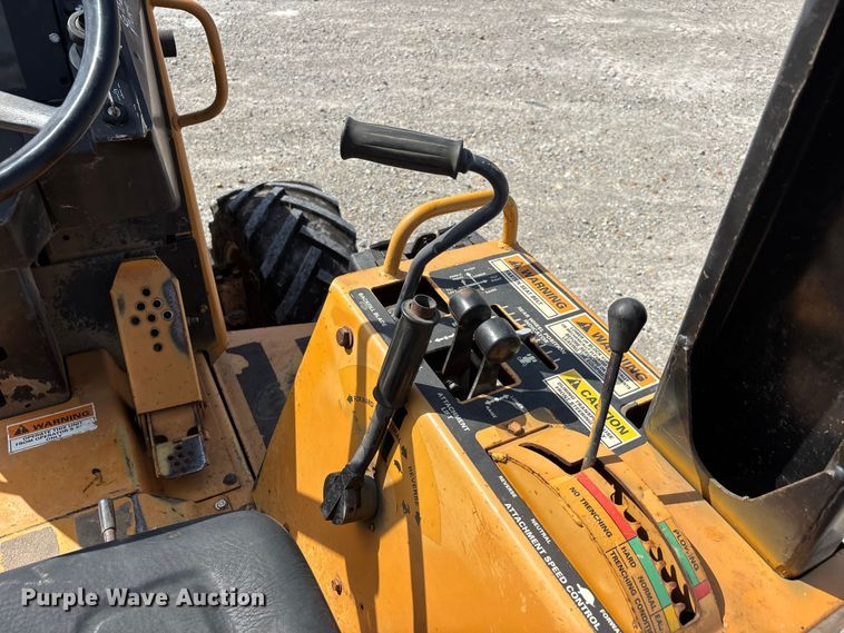 image for item ER3076 1995 Case 460 cable plow