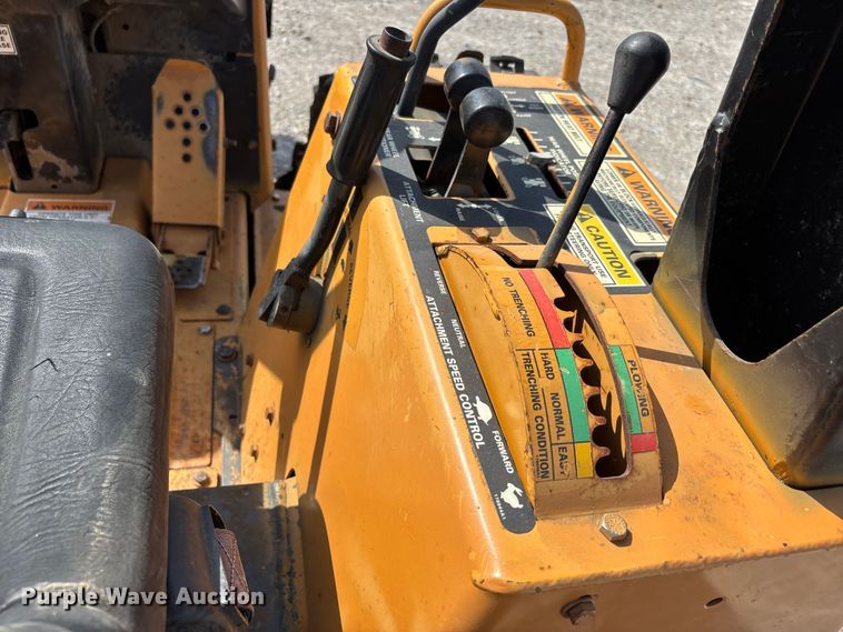 image for item ER3076 1995 Case 460 cable plow