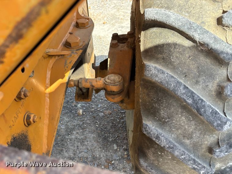 image for item ER3076 1995 Case 460 cable plow