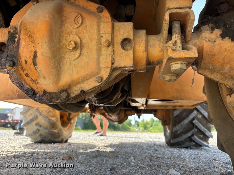 image for item ER3076 1995 Case 460 cable plow