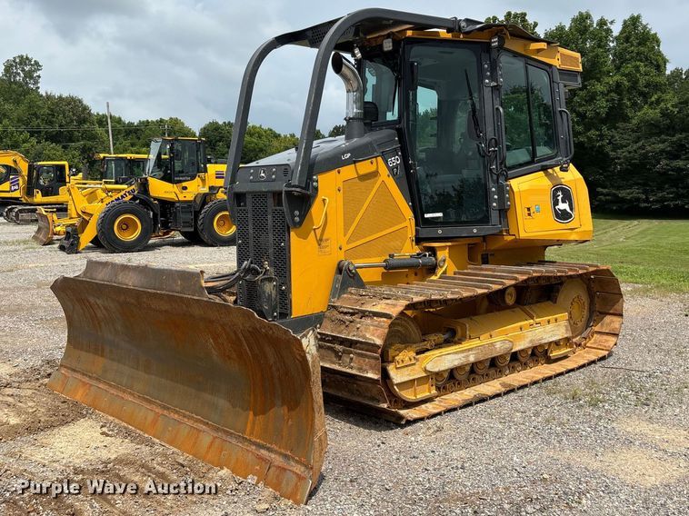 Photo of a 2023 John Deere 650 P-Tier