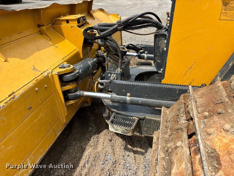 image for item ER3102 2023 John Deere 650 P-Tier dozer
