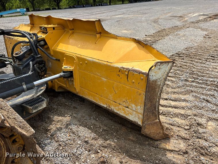 image for item ER3102 2023 John Deere 650 P-Tier dozer