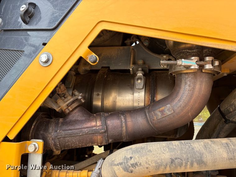 image for item ER3102 2023 John Deere 650 P-Tier dozer
