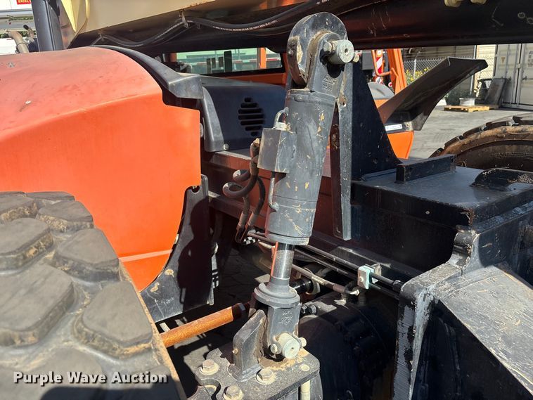 image for item ER7672 2013 JLG G12-55A telehandler