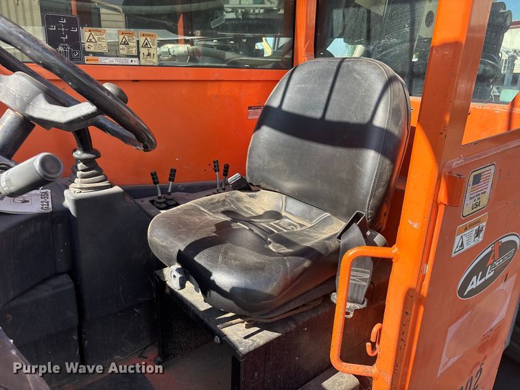 image for item ER7672 2013 JLG G12-55A telehandler