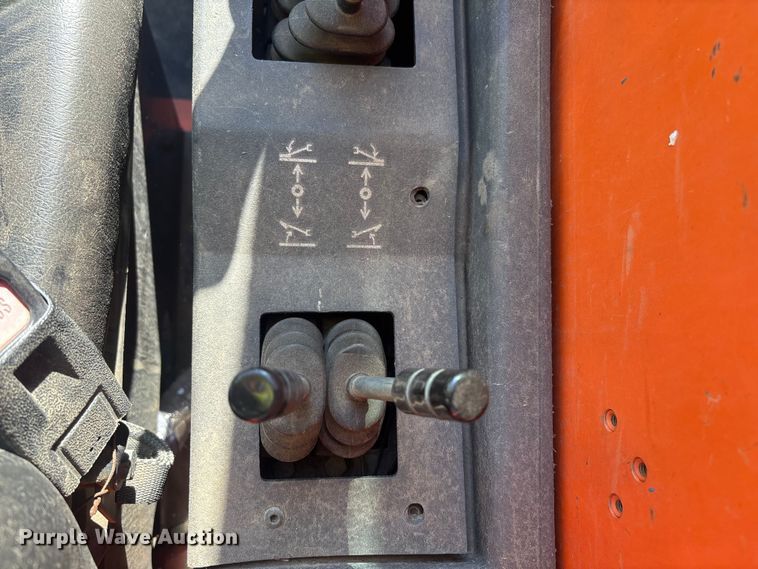 image for item ER7672 2013 JLG G12-55A telehandler