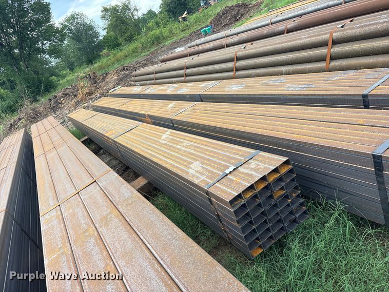 image for item ET0043 (35) joints of rectangular tubing