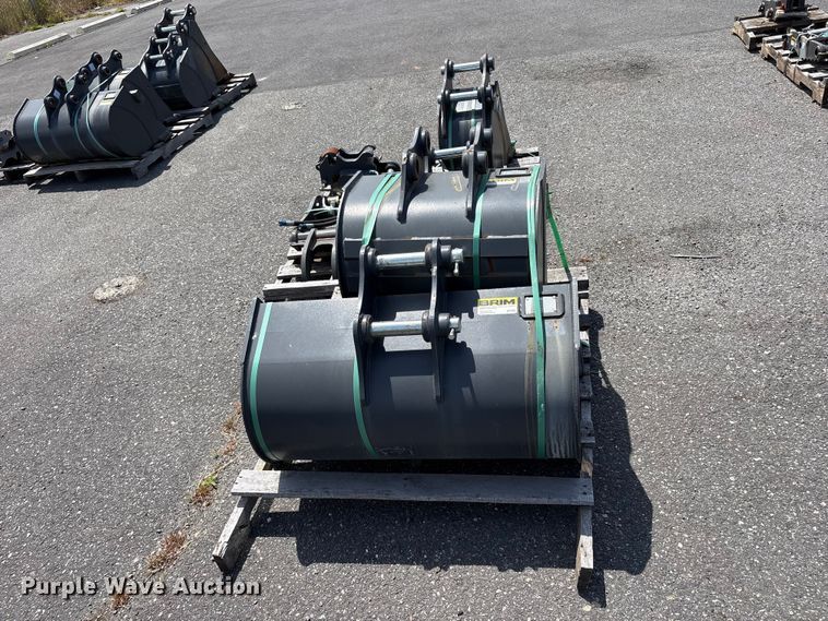 image for item ET0587 Excavator attachments