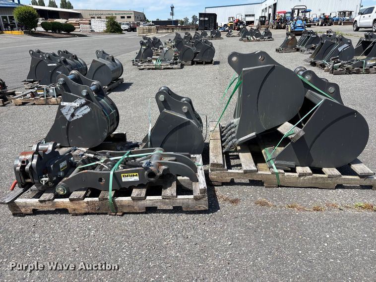image for item ET0587 Excavator attachments