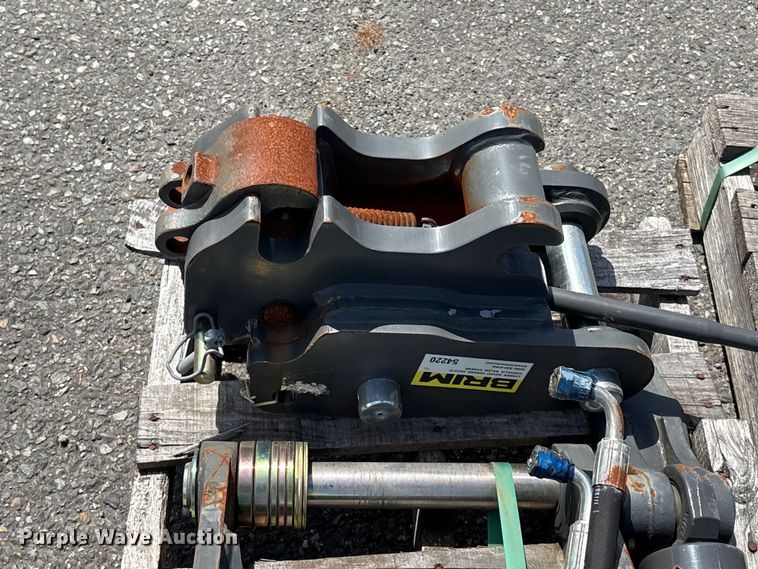 image for item ET0587 Excavator attachments