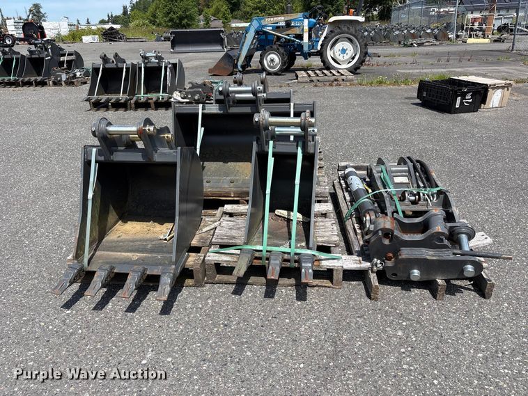image for item ET0590 Excavator attachment