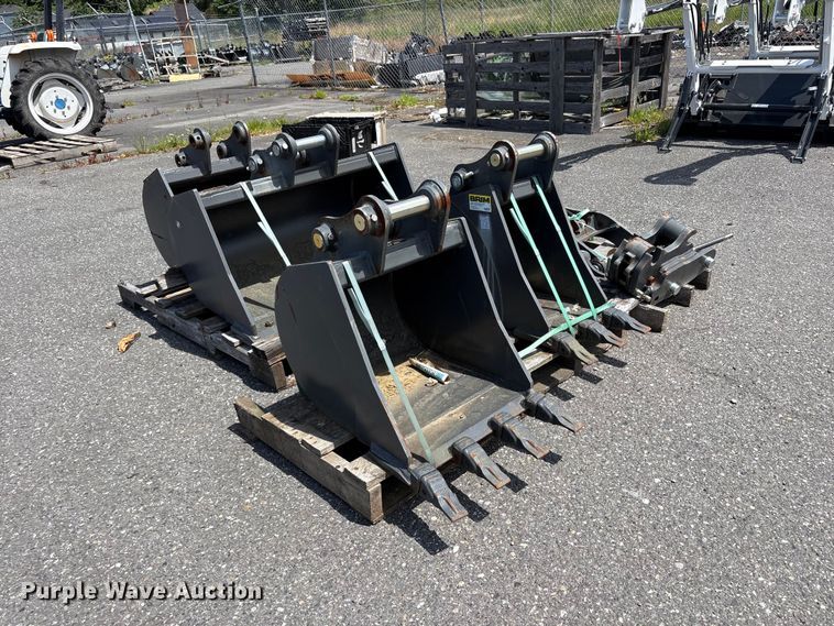 image for item ET0590 Excavator attachment