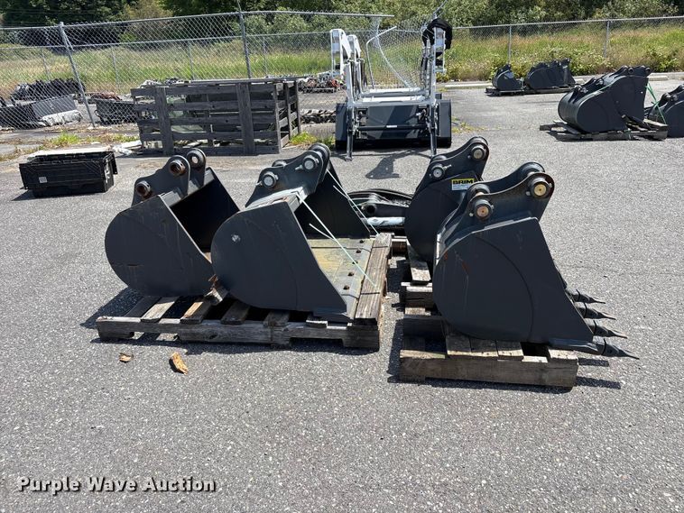 image for item ET0590 Excavator attachment