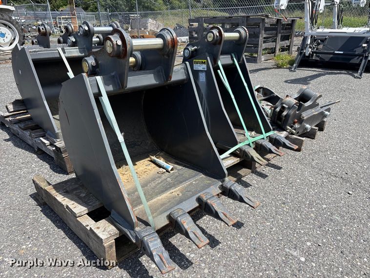 image for item ET0590 Excavator attachment