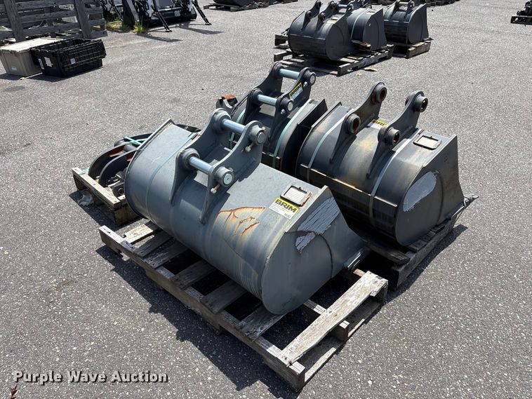 image for item ET0593 Excavator attachments