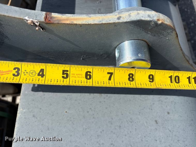 image for item ET0593 Excavator attachments