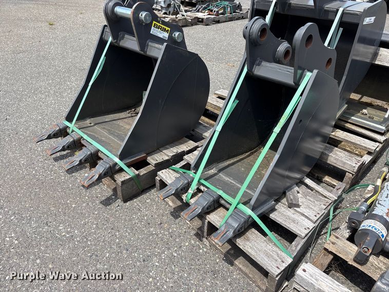 image for item ET0597 Excavator attachments
