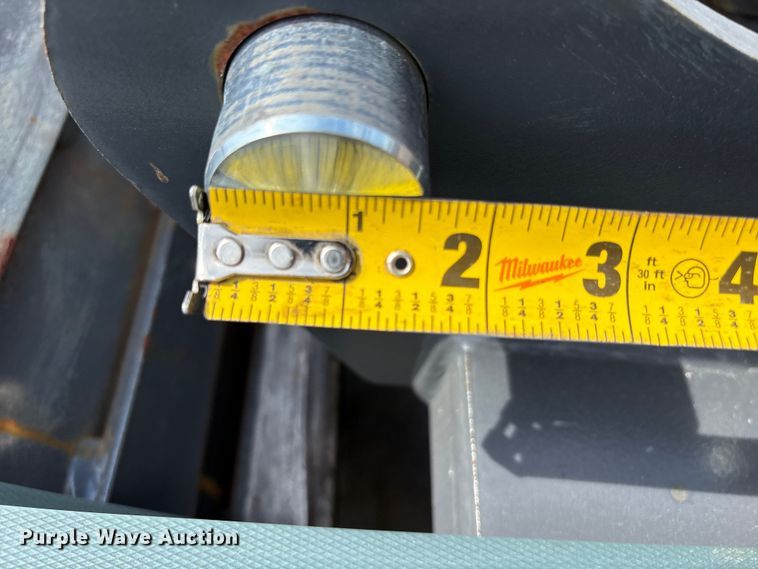 image for item ET0597 Excavator attachments