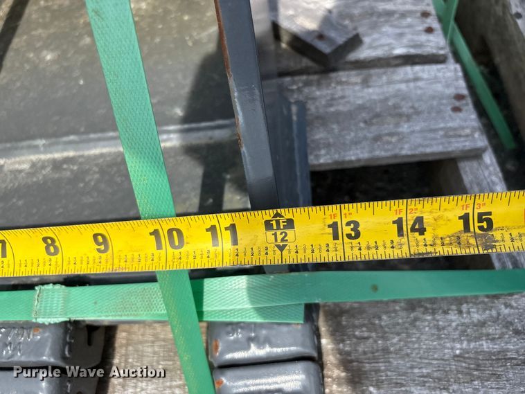 image for item ET0597 Excavator attachments