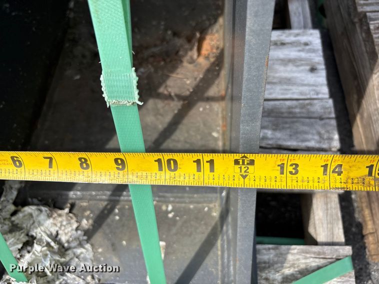 image for item ET0604 Excavator attachment