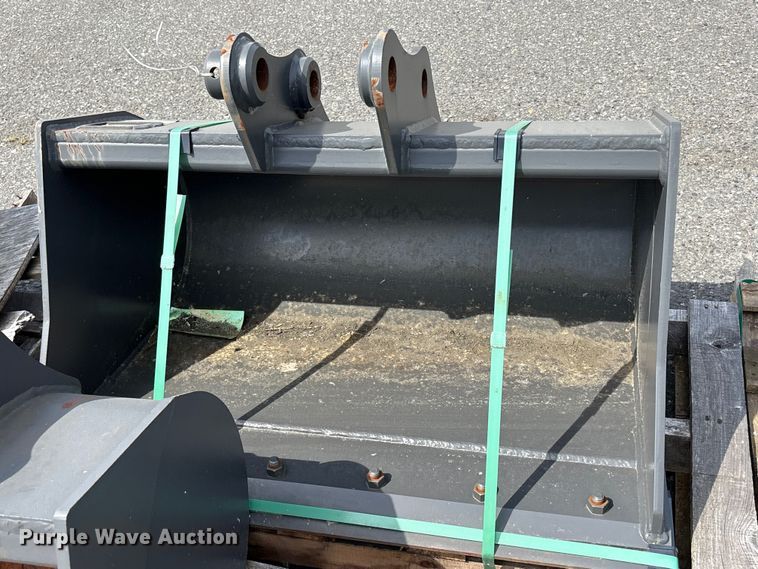image for item ET0606 Excavator attachments