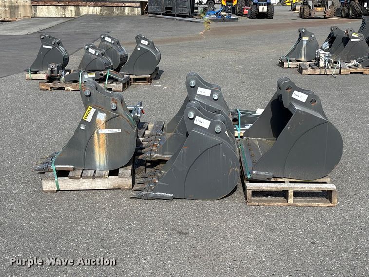 image for item ET0611 Excavator attachment