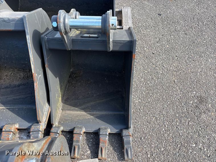 image for item ET0611 Excavator attachment