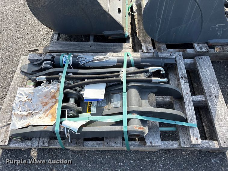 image for item ET0611 Excavator attachment